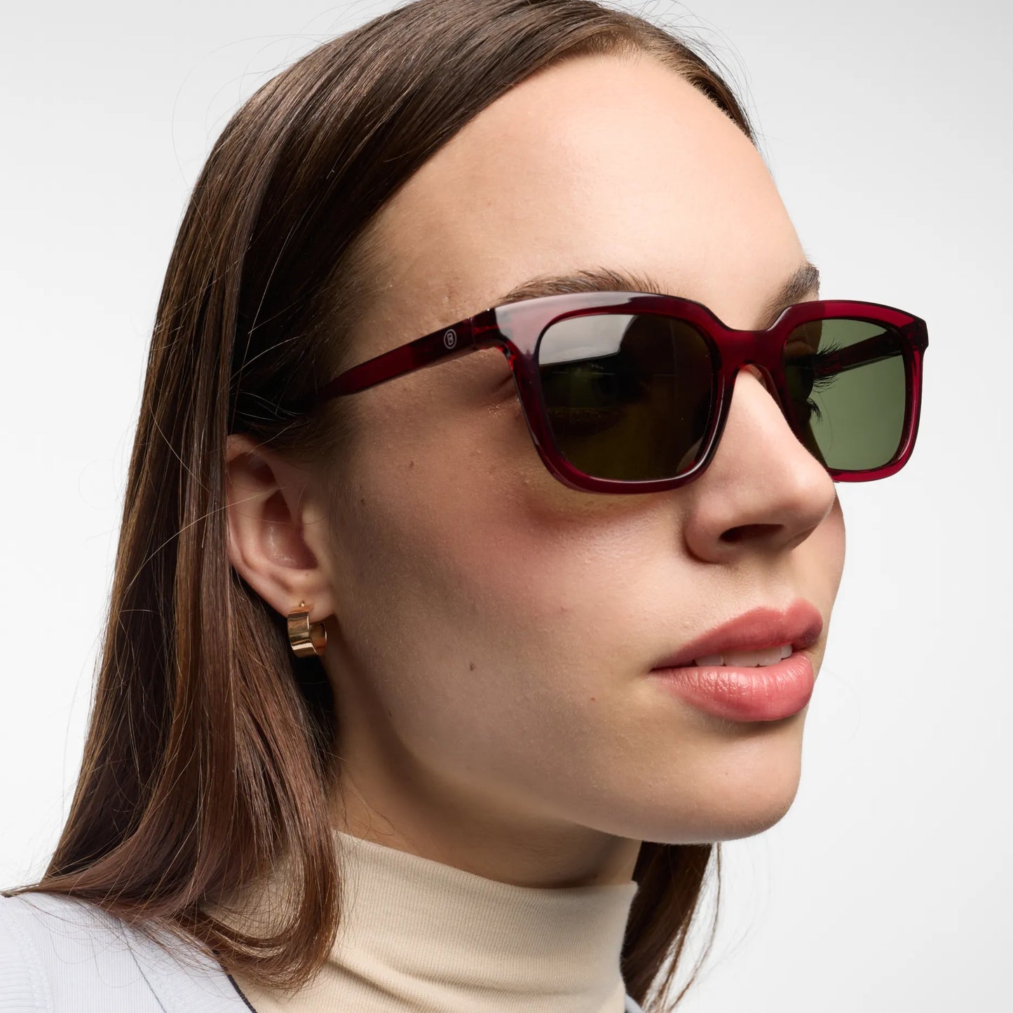 Holly Glossy Sun - Cherry Lacquer
