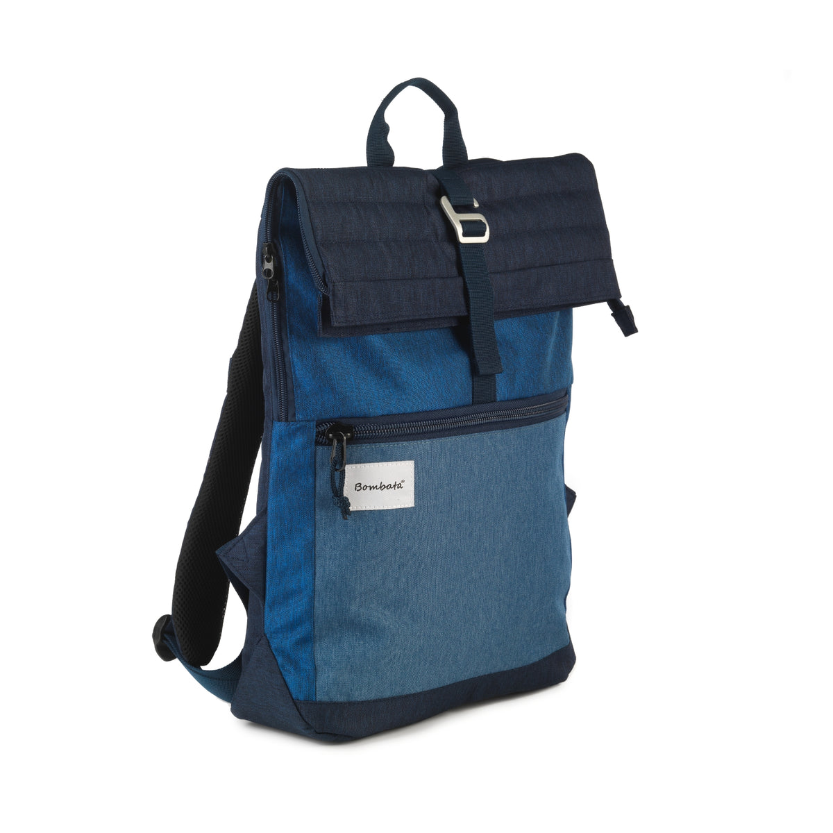 Bombata Big Backpack Nylon 2.0 Blu scuro — გვერდიდან: სამხრე თასმები და გვერდითი ელვაშესაკრავი