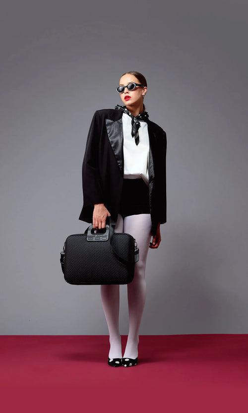Load image 1 in gallery view. Bombata Business Trama All Black