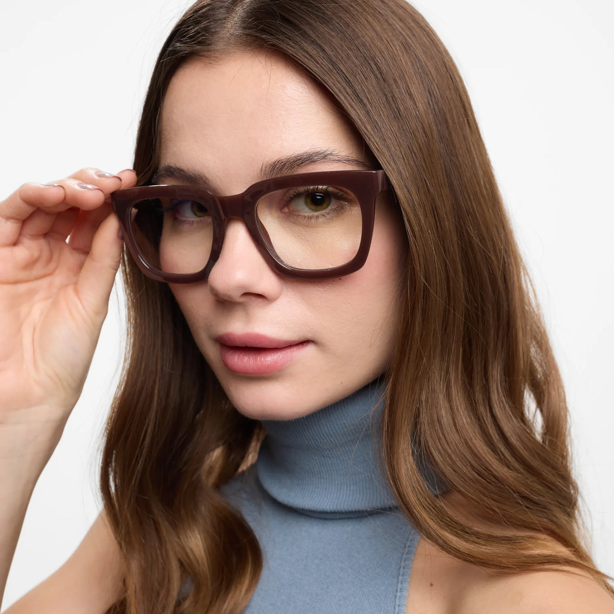Barner Max Glossy - Cocoa Brown სათვალე მოდელზე