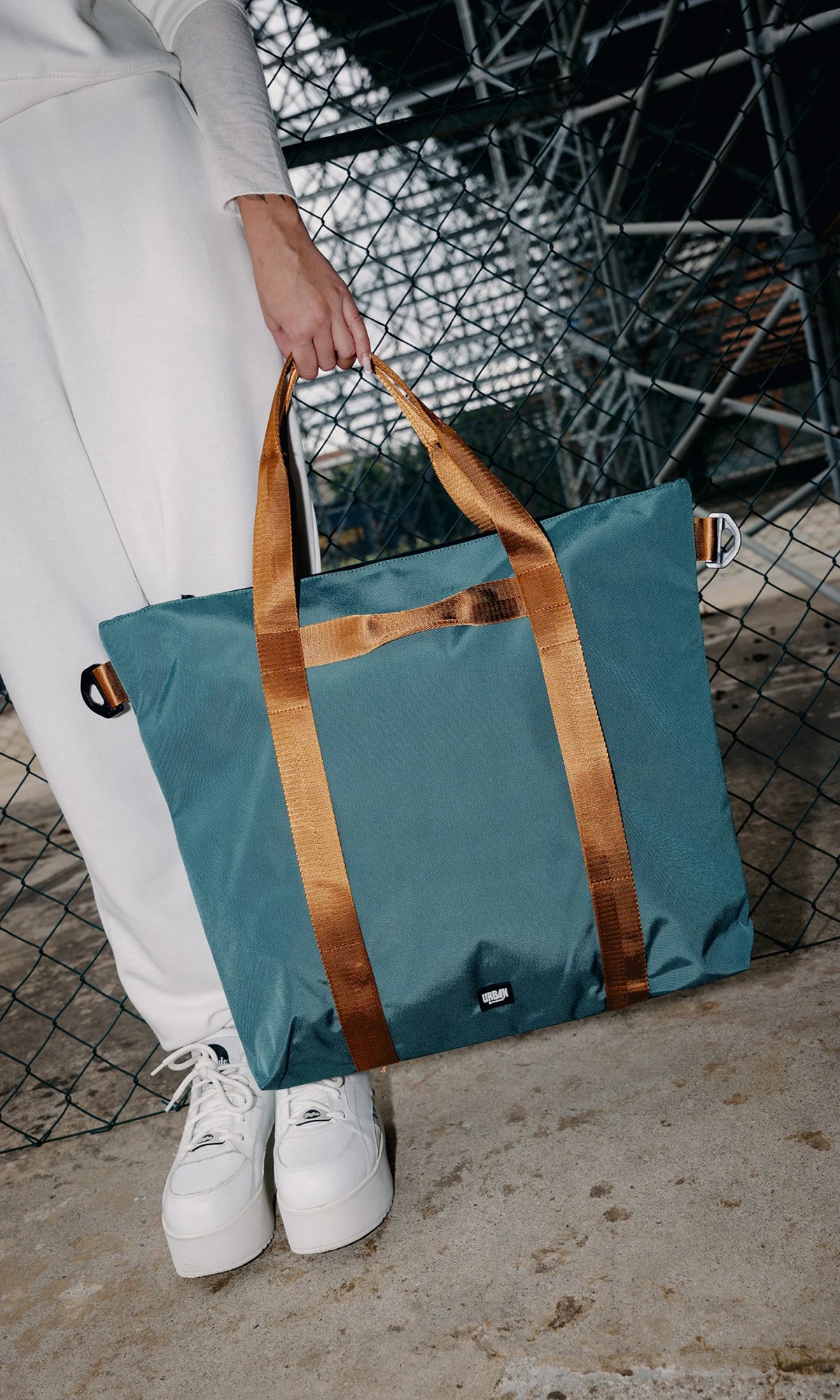 Urbanite Tote Bag Bogota — დეტალი
